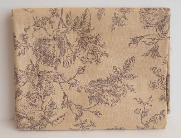 Quilting Fabric LECIEN Antique Rose lcn 31769-10 Parchment , Trace Rose