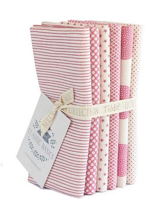 Fabric, 6 Fat 1/4s bundle (each 20x22") from Tilda, Basics Classics 300034 Pink